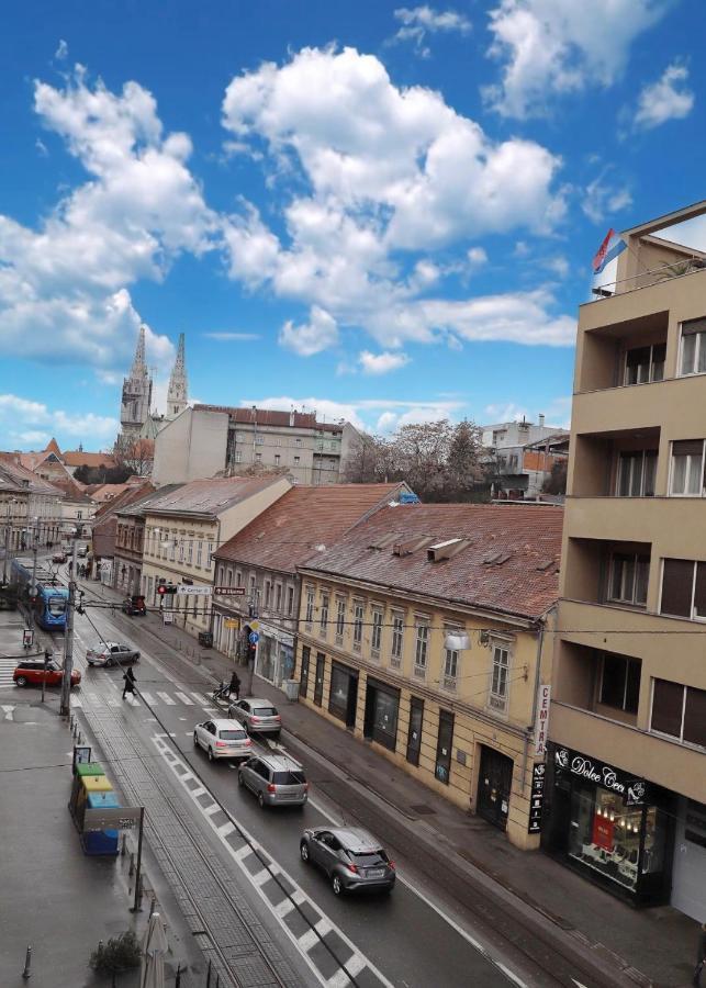 Deluxe City As Apartment - Free Parking Zagreb Exteriör bild